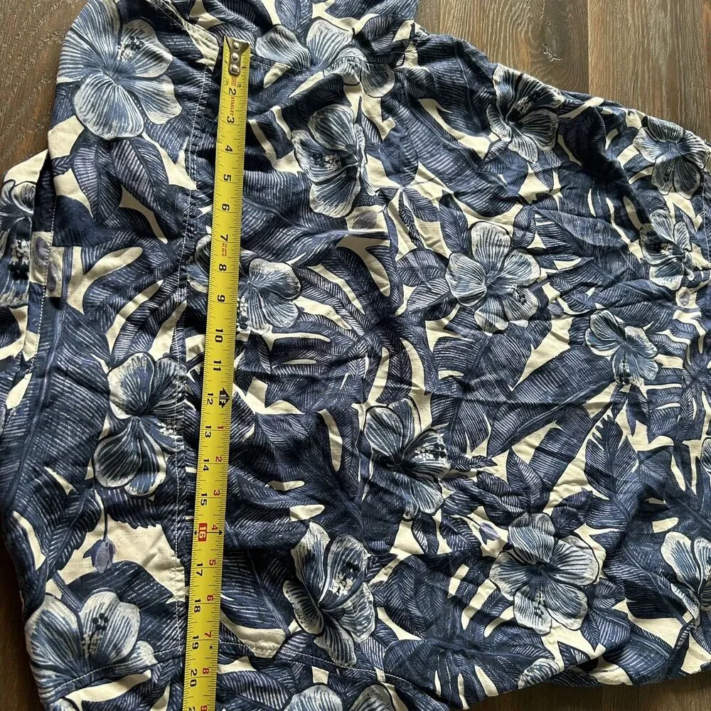 Michigan Wolverines Tommy Bahama 100% Silk Hawaiian Shirt Mens XXL Blue U of M